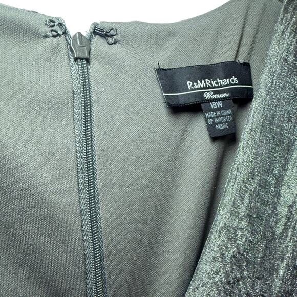 R&M Richards metallic ruched cocktail dress beaded waist – 18W - Picture 6 of 9